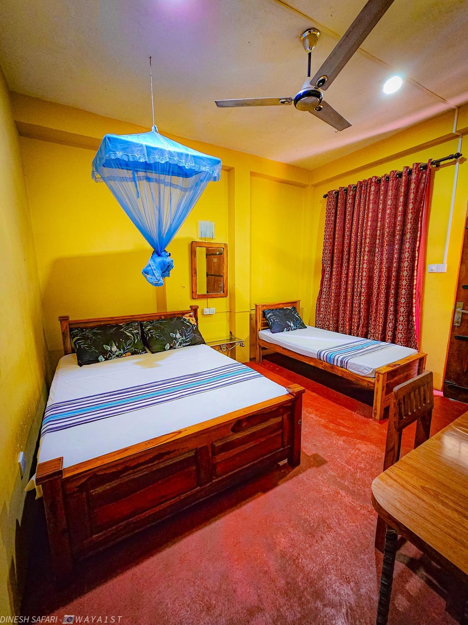 Dinesh Safari Homestay Udawalawe Esterno foto
